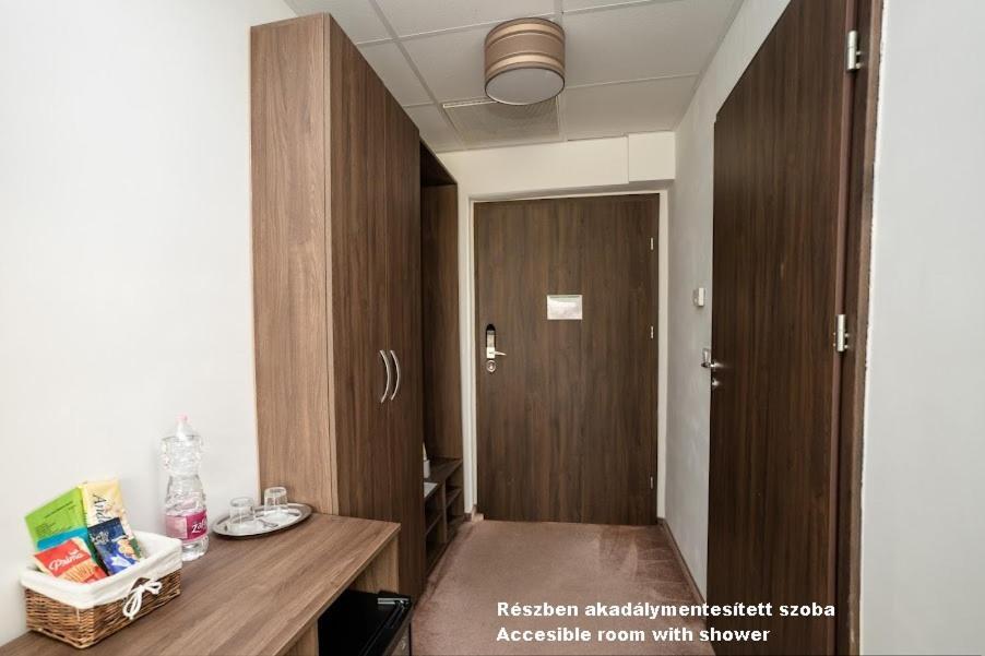Hotel Irisz Nyíregyháza Eksteriør billede