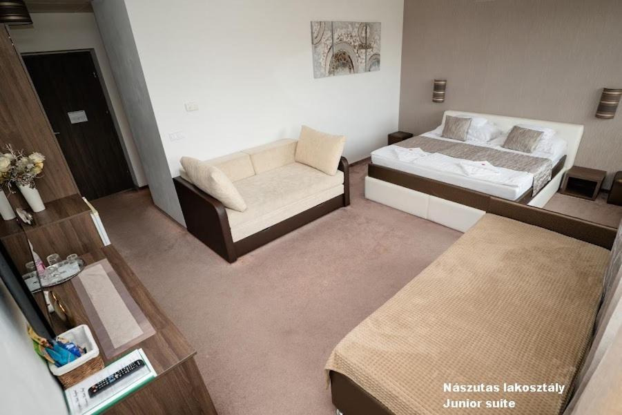 Hotel Irisz Nyíregyháza Eksteriør billede